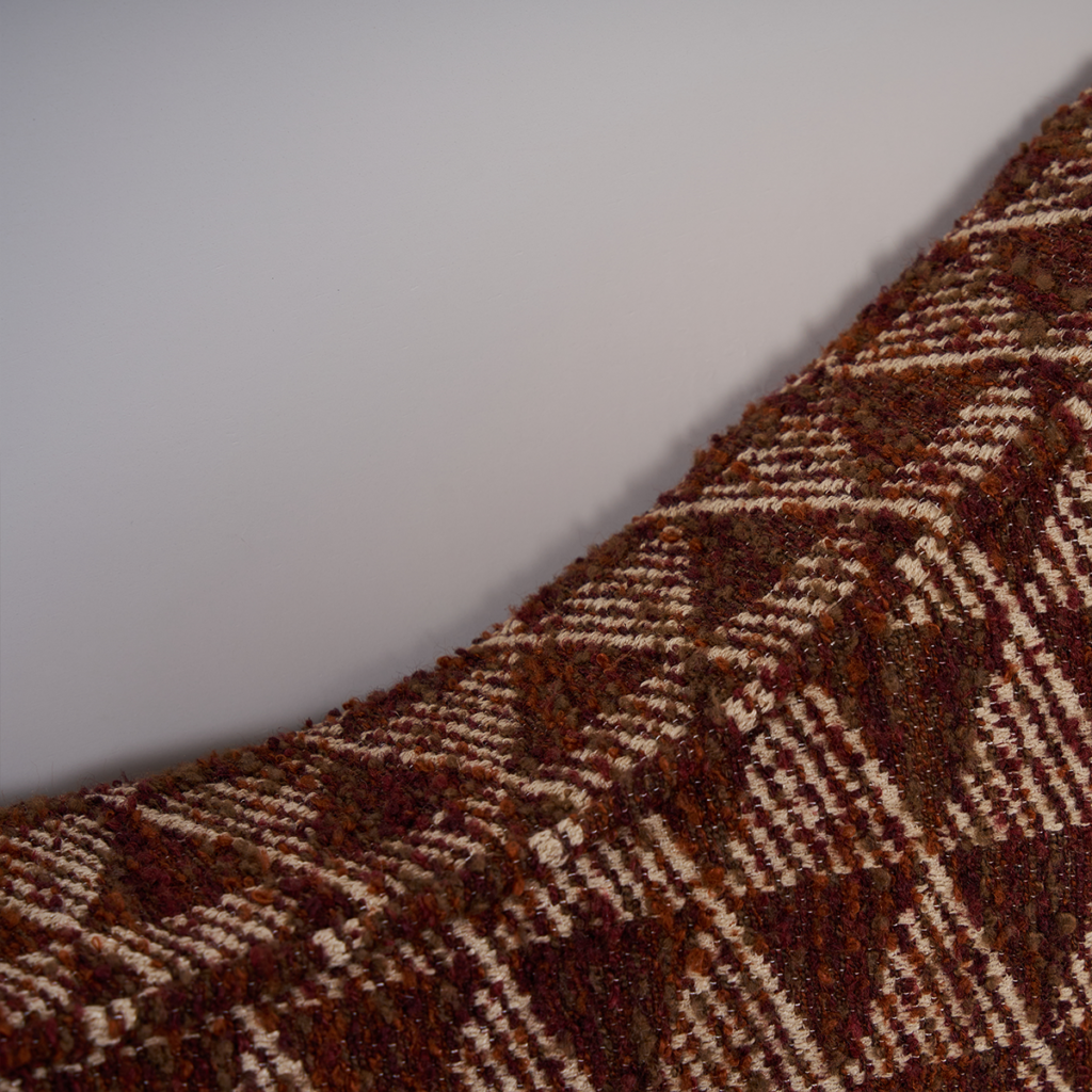 Pattern 04:Amber Pyramid Jacquard