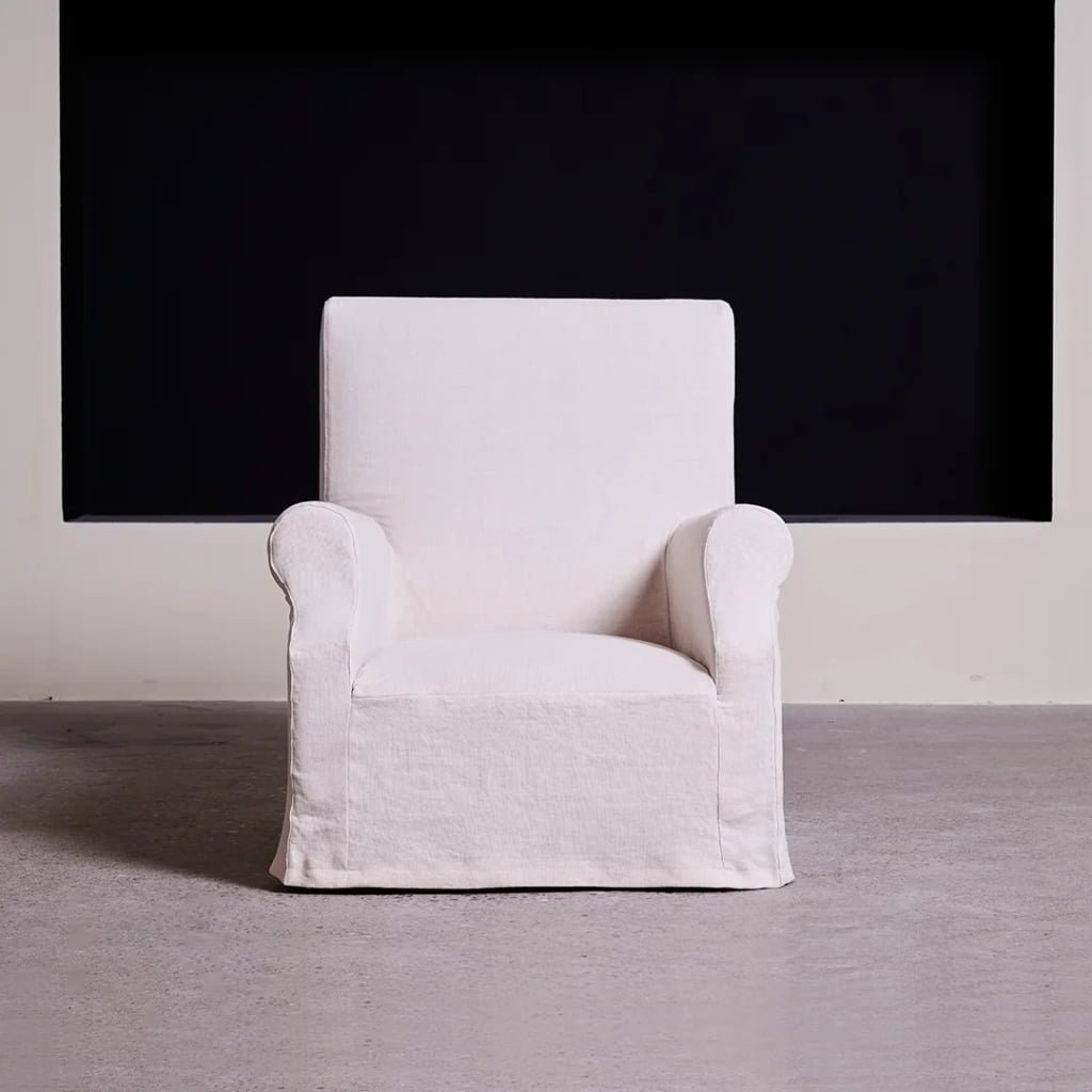Queen Armchair In RH-02 Pure Linen Fabric
